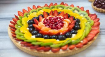 Crostata morbida alla frutta, la preparo quando ho ospiti a casa ed è sempre un successo: fresca, scenica e super colorata