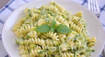 Questa pasta mi salva sempre all’ultimo minuto: con un po’ di fantasia creo un capolavoro e resto leggera