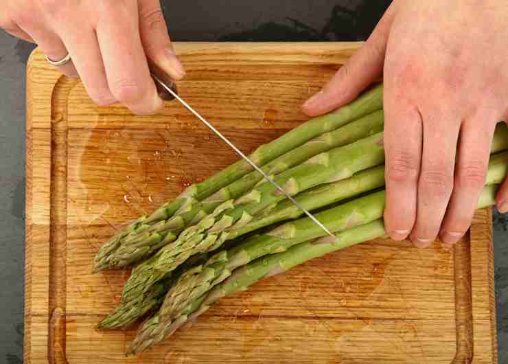 asparagi friggitrice aria