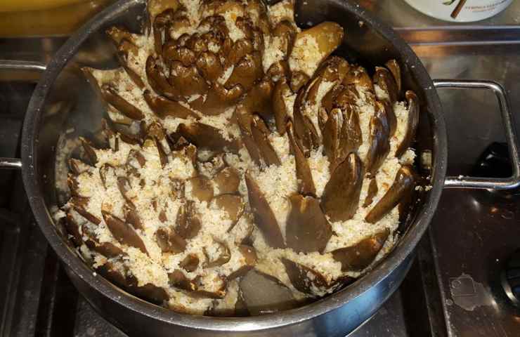 Carciofi in cottura