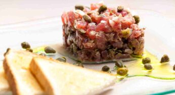 Bastano due cucchiai e sei già sazio: a cena mangio questa tartare e il metabolismo mi ringrazia